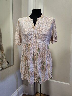 Anthropologie Akemi + Kin Pink Floral Tunic